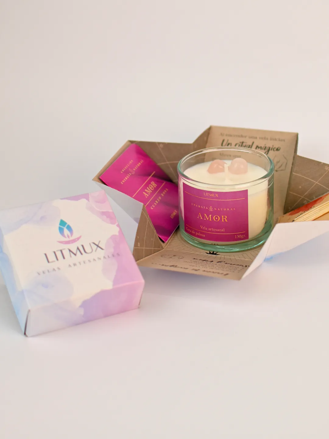 Caja ritual abierta con vela Amor y accesorios espirituales Litmux